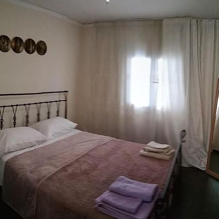 Near Airport And Metropolitan Artemis George Cozy Home 외부 사진