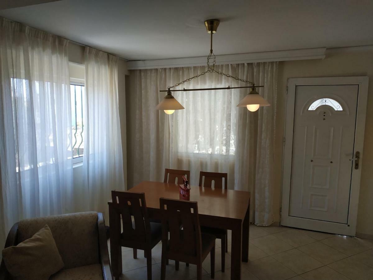 Near Airport And Metropolitan Artemis George Cozy Home 외부 사진